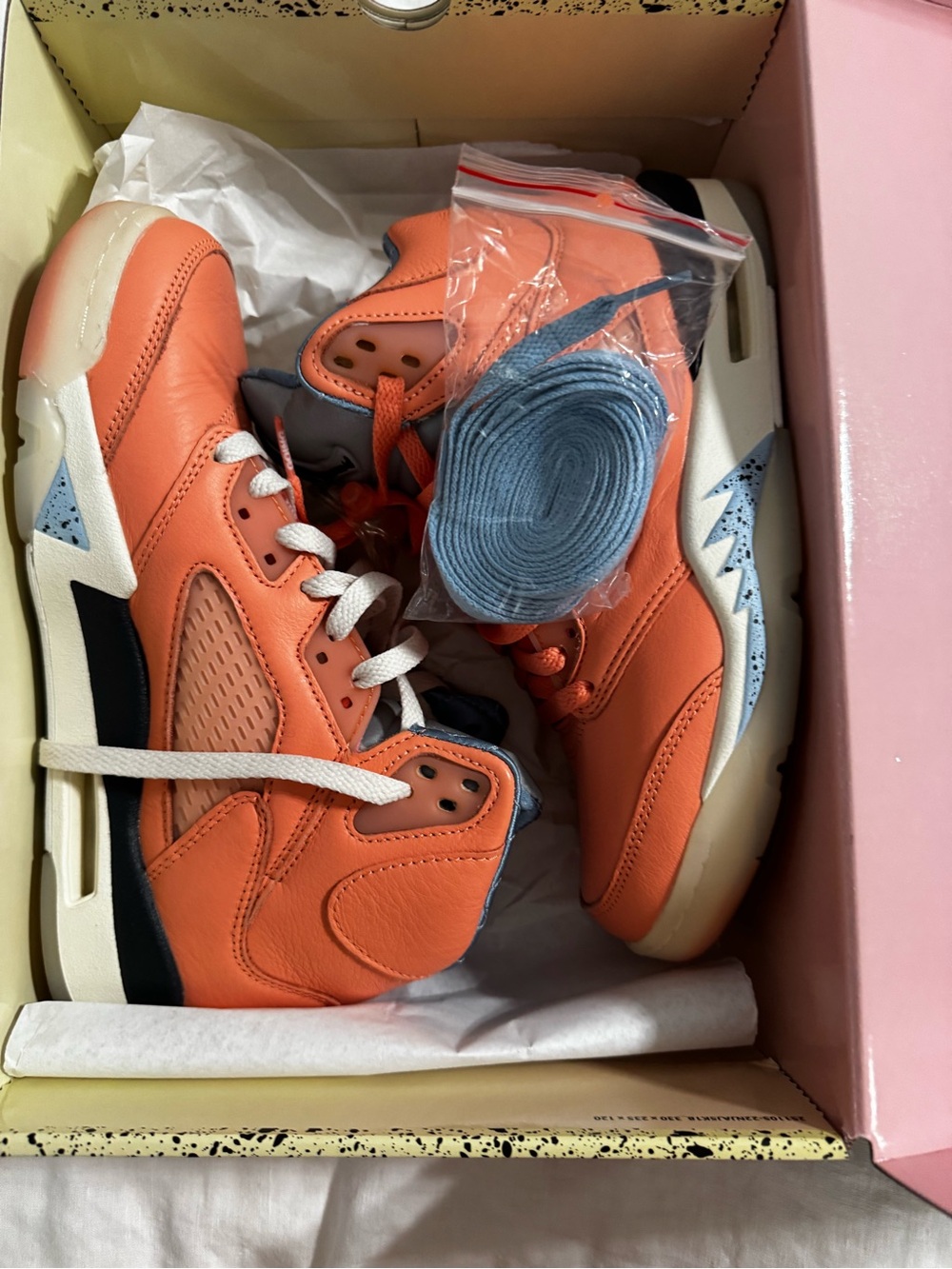 Jordan 5 Retro
DJ Khaled We The Best Crimson Bliss